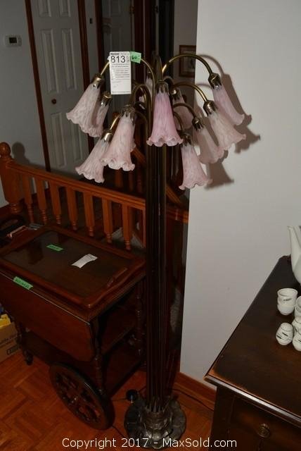 Tiffany-style Lily Lamp
