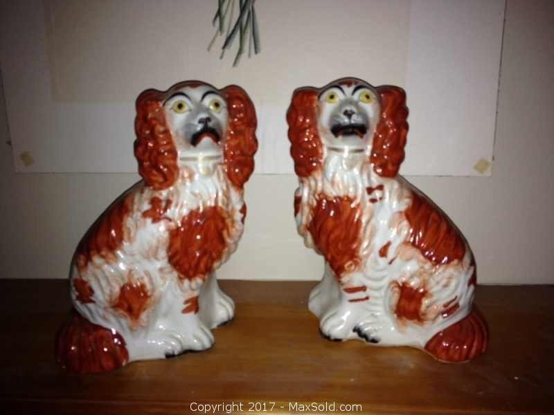 Vintage Twin English Dog Statues