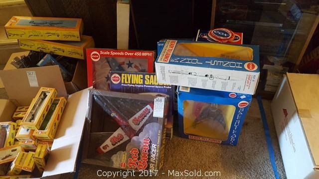 Cox Flying Toys