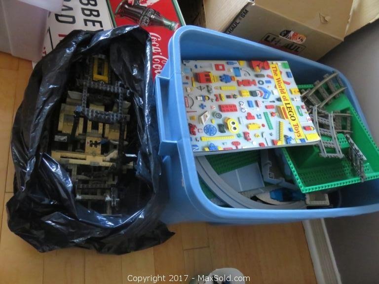 Assorted LEGO